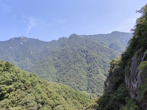 大宝天曼峡谷漂流