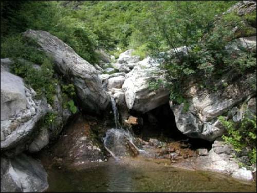 濂泉响谷自然风景区