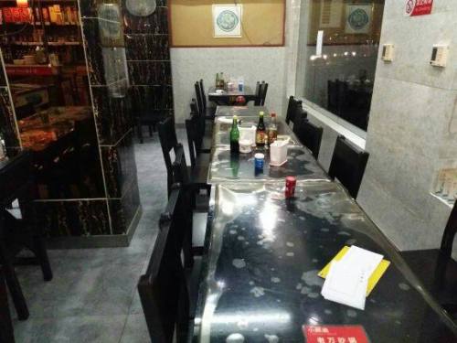 老万砂锅(一分店)