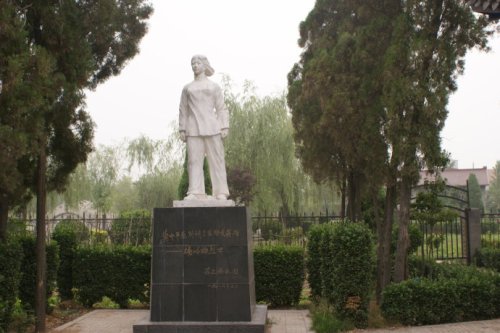 晋州市烈士陵园