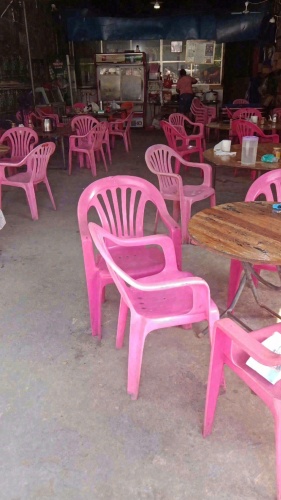 东郊明吉鸡饭店