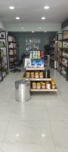 万宁兴隆丽安特产批发店