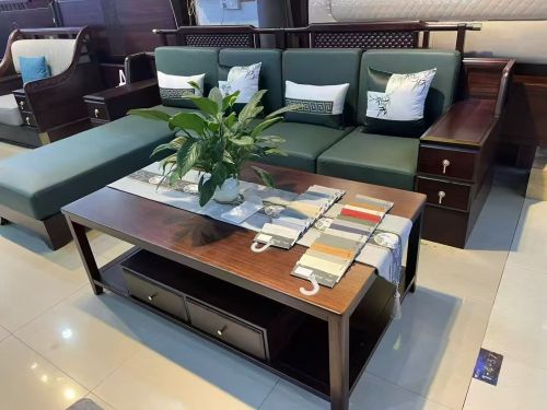 龙桥铭典家具(商业东街店)