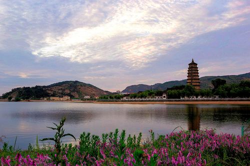 花果山风景区-阿育王塔