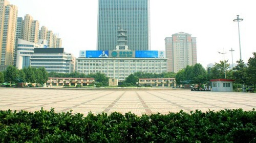 郑州绿城广场