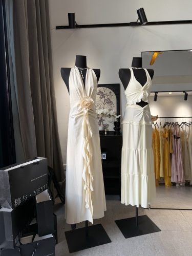 椰与女装度假裙集合店(椰梦长廊店)