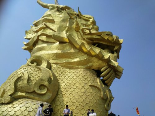 黑龙潭风景区