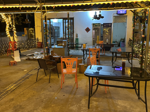 捌幺伍烤鱼店