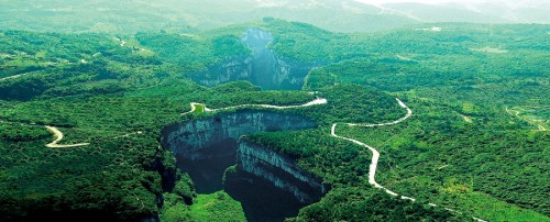 重庆武隆天生三桥风景区-天龙天坑