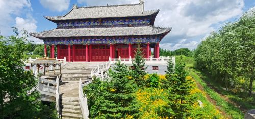 日月塔