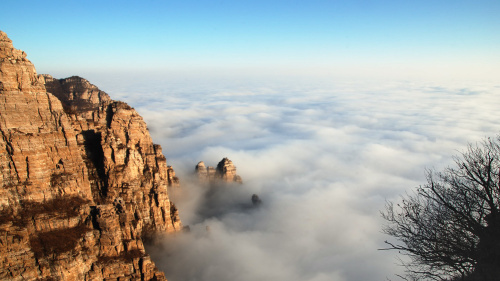 白石山[河北涞源县景点]