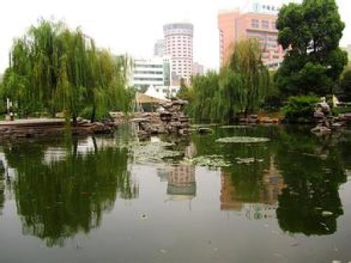回溪公园