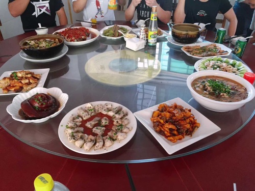 小八大排档