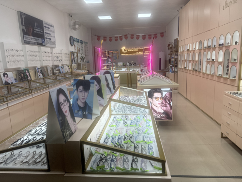 杰视眼镜视光中心(南门店)