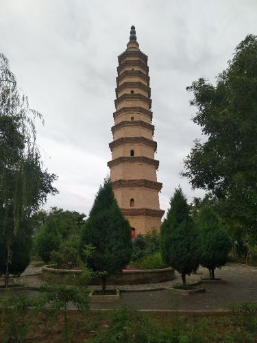 鸣沙洲塔