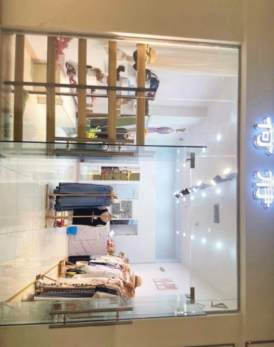 儋州那大禾一一服装店(大勇商业广场店)