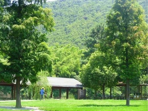 宝岩生态观光园