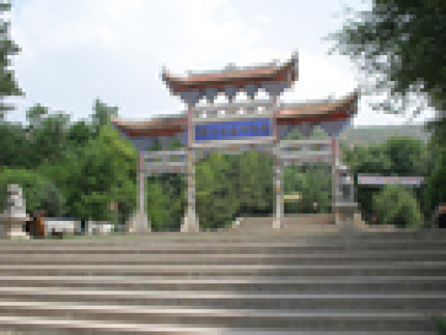 南龙山森林公园