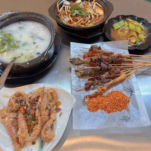 自由海鲜烧烤店(金江店)