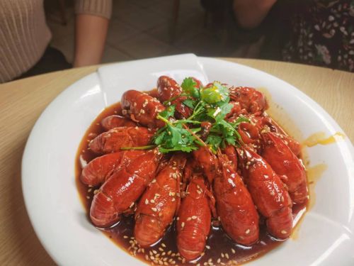 来凤鱼庄(椰林路店)