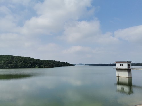 羊山新区北湖风景区