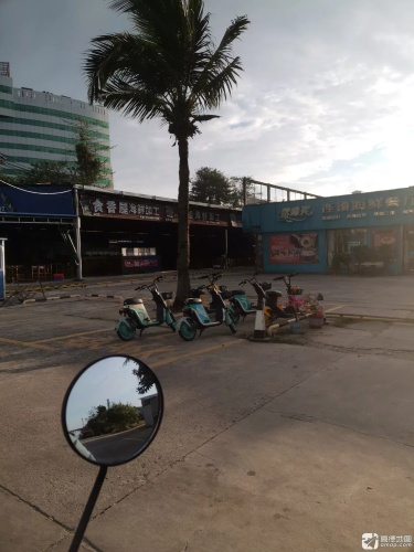 洋浦港区夜市食香屋海鲜加工店