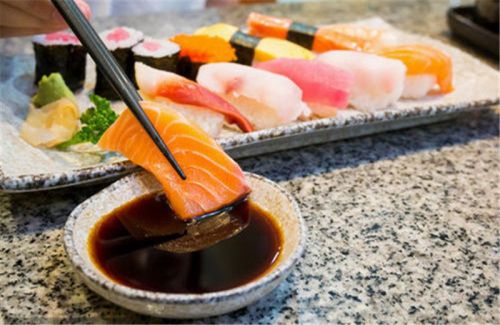 和典鱼生(金盘店)