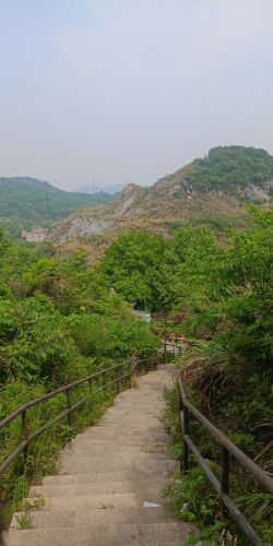 陡坡缓坡分叉口