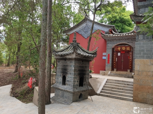 路居燃灯寺