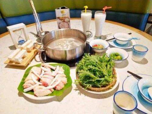 椰香庭院椰子鸡-海南菜(深免海口观澜湖免税城店)