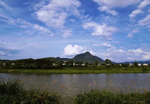 鹅湖山