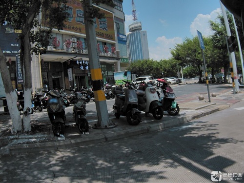 南沙特色美食街B区