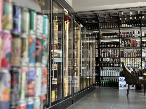 乐味酒局世界精酿啤酒超市(龙海风情小镇店)