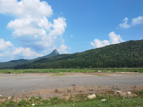 帽儿山风景区