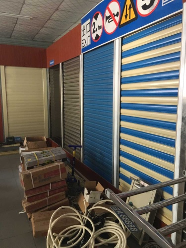 屯昌屯城顺顺达门业店