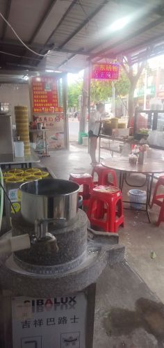 广东石磨肠粉