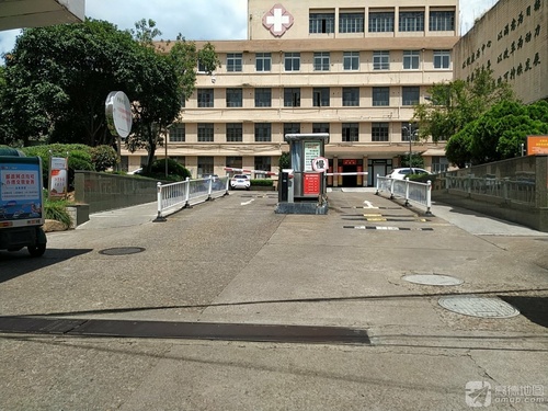 兰溪市人民医院城东院区(西南门)的第2张图片的图片资料