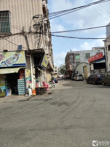 畔凤便利店