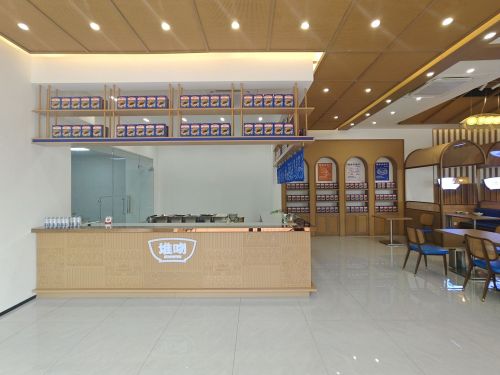 堆吻陵水酸粉店
