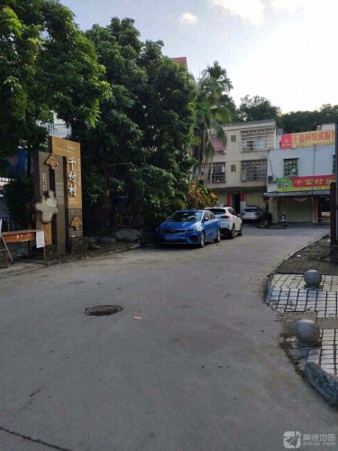千富村便利店