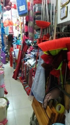 春芳小百货店