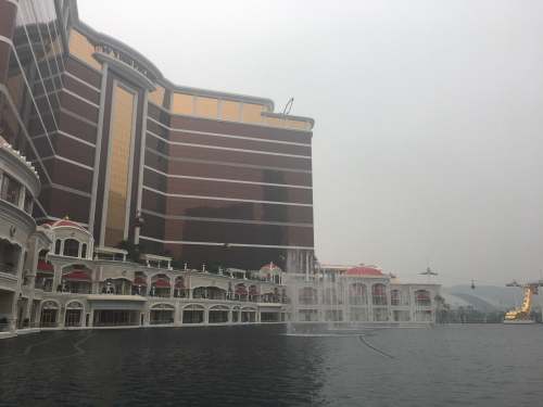 Performance Lake at Wynn Palace