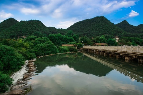 花溪十里河滩旅游度假区