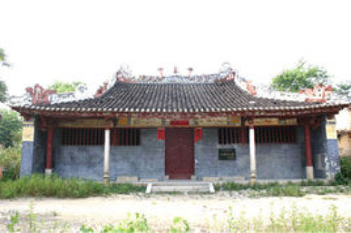 大梁宫大殿