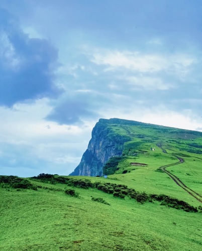 龙头山雷波大断崖