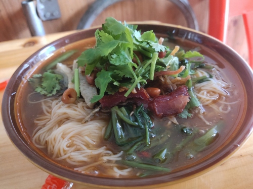 李记陵水酸粉