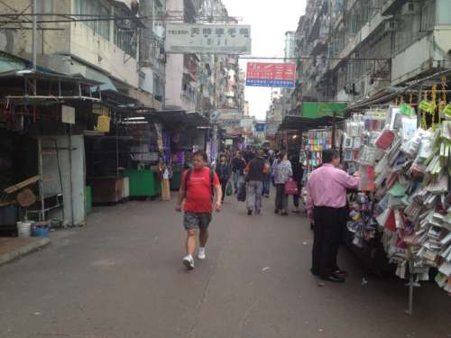 Apliu Street Flea Market