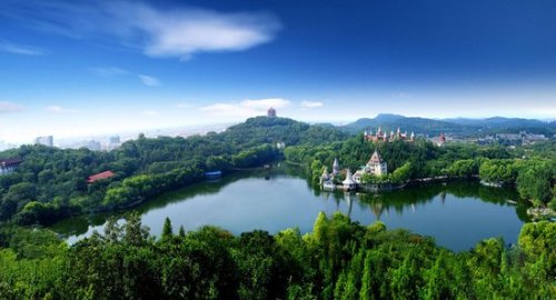 东湖山公园