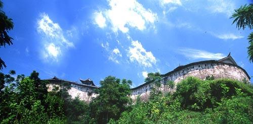 宝箴塞