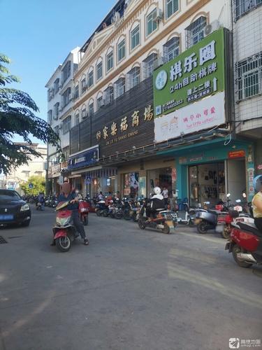 家乐福电器商场